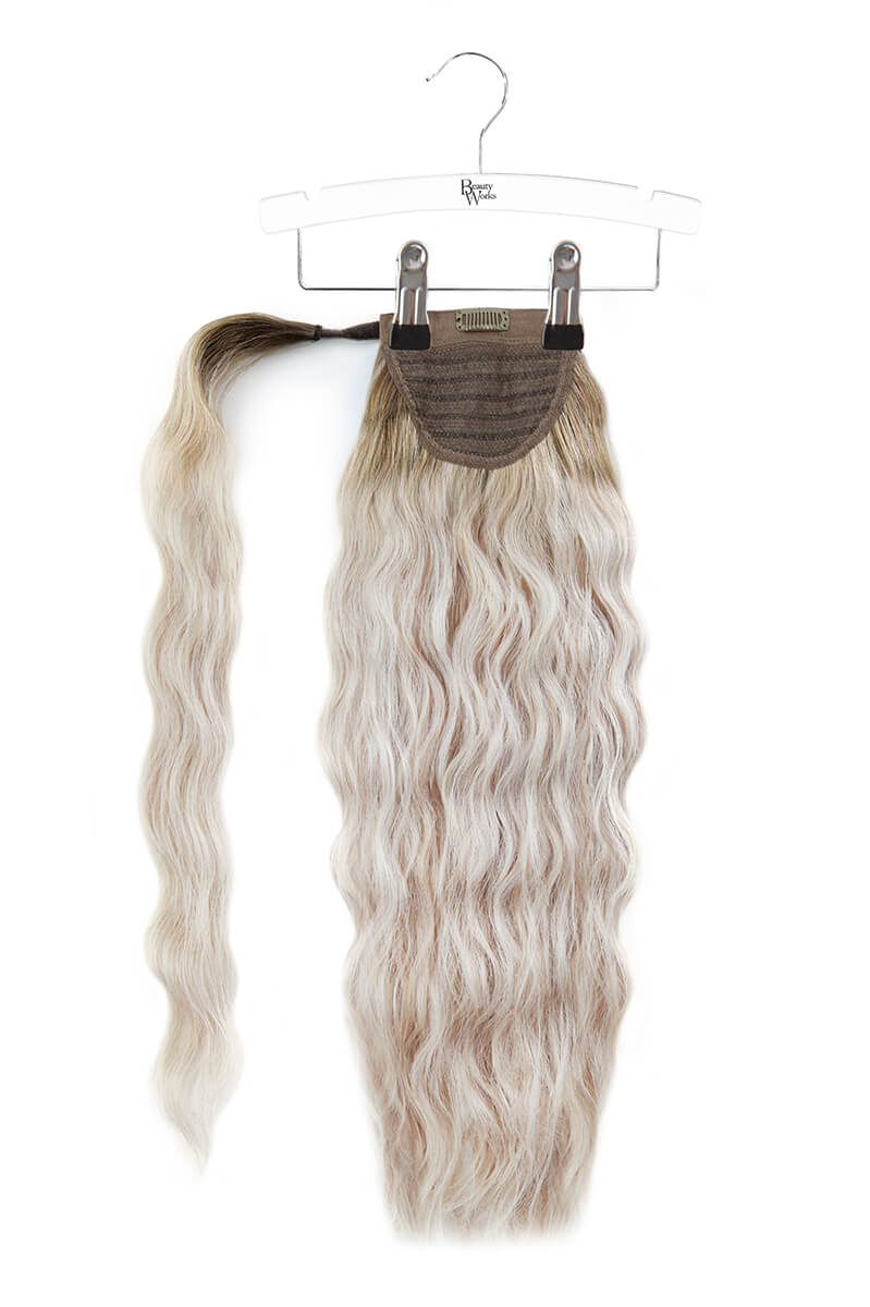 20" Clip-in Beach Wave Invisi® Ponytail - Scandinavian Blonde