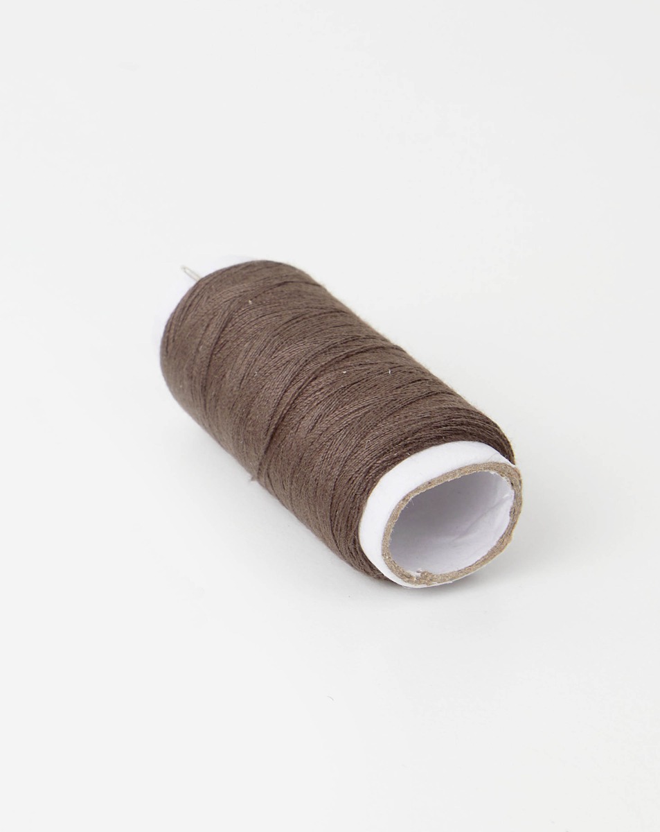 Strong Wefting Thread - Brown