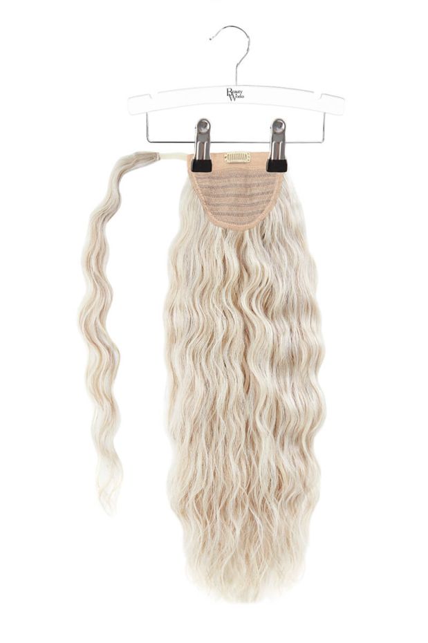 20" Clip-in Beach Wave Invisi® Ponytail - Iced Blonde