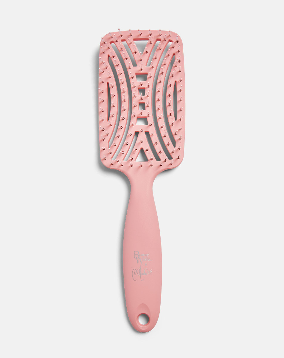 Beauty Works x Huda Detangling Brush